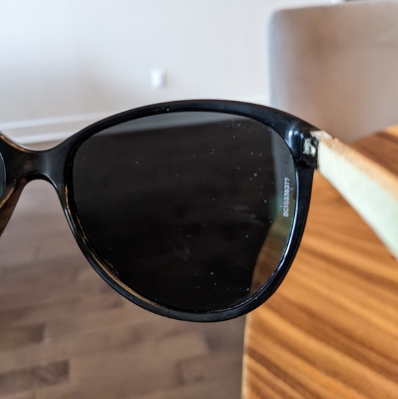 Chanel Black White 5225 Q Cc Logo Leather Quilted Cat Eye - Picture 8 of 10